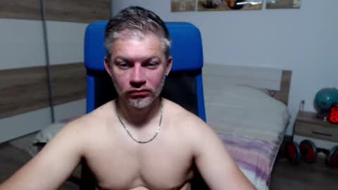 robbyshawz online show from May 2026 04:09:02 AM