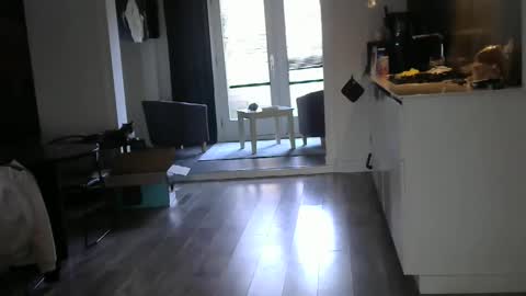 rober10000 online show from November 2025 09:48:02 AM