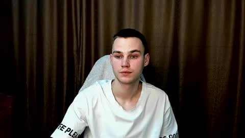 robert10211 online show from January 2026 07:19:01 PM