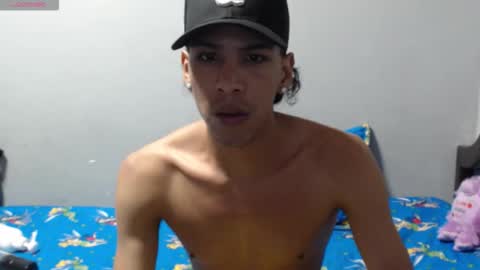 Snapshot of robert_kingg chatting on February 2026 07:24:01 AM robert_kingg online show from February 2026 07:24:01 AM