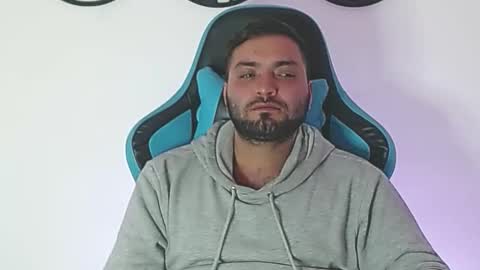 Stiven - online show from December 2025 07:37:01 AM