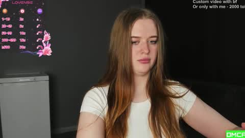 Snapshot of robert_lisa chatting on February 2026 04:10:02 AM Lisa and Robert i am online all days 900 am GMT3 online show from February 2026 04:10:02 AM