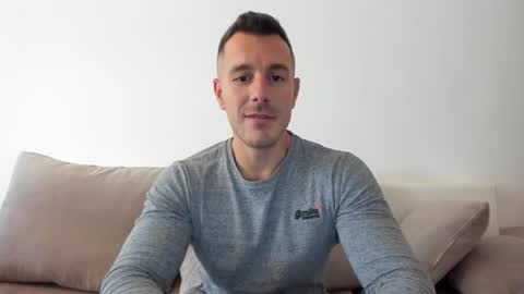 roberto4ever online show from October 2025 11:10:02 AM