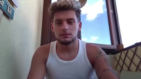 Roberto online show from September 2025 08:49:02 AM