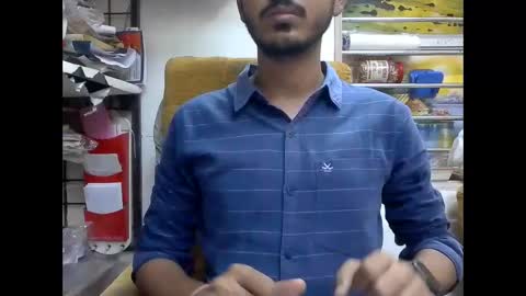 Snapshot of robertsalia220 chatting on September 2025 12:21:02 PM Robertsalia online show from September 2025 12:21:02 PM