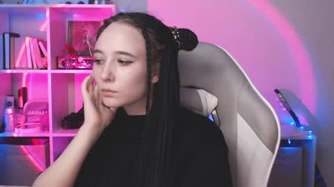 Robin your online show from December 2024 05:44:01 PM