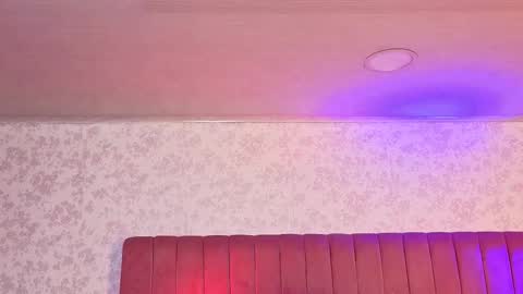 robin D online show from September 2025 12:05:02 PM