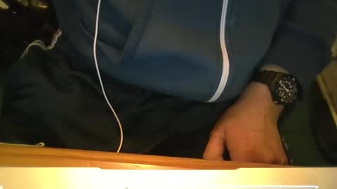 Roger online show from November 2025 11:28:01 PM