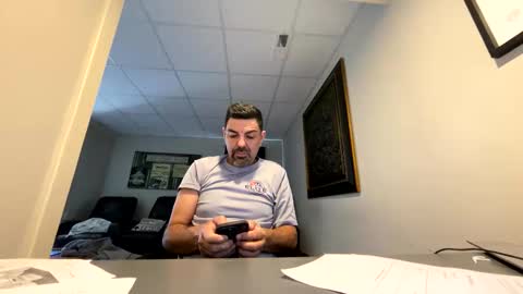 Snapshot of roblatino12 chatting on February 2025 05:39:01 PM roblatino12 online show from February 2025 05:39:01 PM