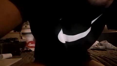 Snapshot of robsongoku23 chatting on November 2025 08:53:02 AM Robson online show from November 2025 08:53:02 AM