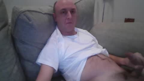 Snapshot of robster12345 chatting on December 2024 12:28:02 AM robster12345 online show from December 2024 12:28:02 AM