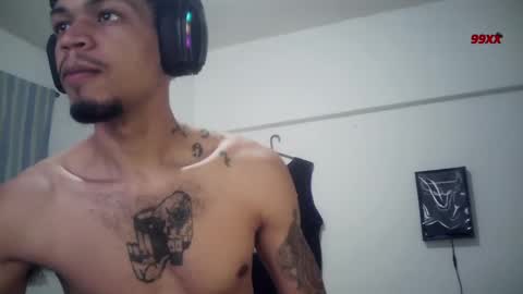 Snapshot of rocco99xx chatting on November 2025 01:10:02 PM Rocco online show from November 2025 01:10:02 PM