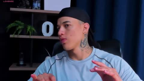 rocco_santos online show from November 2025 12:46:01 AM