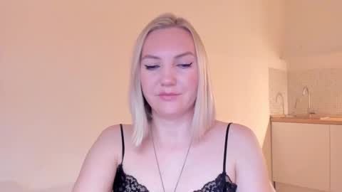 Snapshot of rock__baby chatting on December 2024 06:37:02 PM rock__baby online show from December 2024 06:37:02 PM