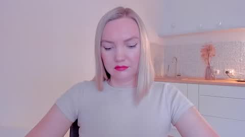 Snapshot of rock__baby chatting on February 2025 07:31:01 AM rock__baby online show from February 2025 07:31:01 AM