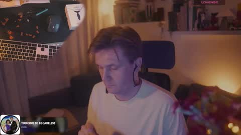 Snapshot of rocketbunnyxxx chatting on September 2025 08:54:02 PM Rocket Bunny online show from September 2025 08:54:02 PM
