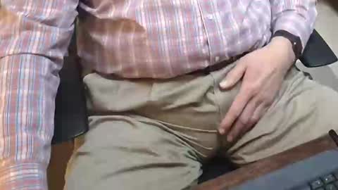 rockhardff online show from February 2025 09:14:01 PM