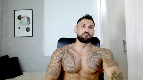 Snapshot of rogers_p chatting on December 2024 03:20:02 PM Rogers online show from December 2024 03:20:02 PM
