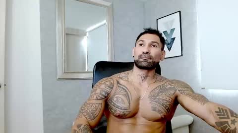 Snapshot of rogers_p chatting on September 2025 03:22:01 PM Rogers online show from September 2025 03:22:01 PM