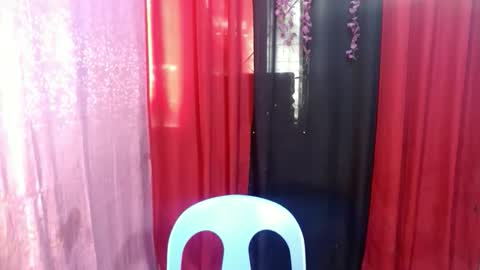 roianboyyy online show from May 2026 11:46:01 PM
