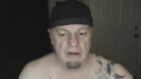 Snapshot of roinaz chatting on December 2024 04:11:01 AM roinaz online show from December 2024 04:11:01 AM