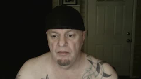 Snapshot of roinaz chatting on December 2024 09:33:02 AM roinaz online show from December 2024 09:33:02 AM