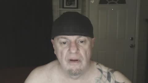 Snapshot of roinaz chatting on December 2024 06:05:01 PM roinaz online show from December 2024 06:05:01 PM