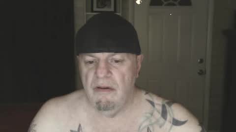 Snapshot of roinaz chatting on January 2025 08:43:01 PM roinaz online show from January 2025 08:43:01 PM