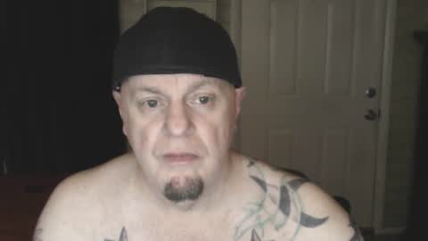 Snapshot of roinaz chatting on January 2025 01:31:01 AM roinaz online show from January 2025 01:31:01 AM