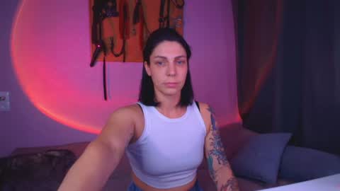 rollamoonshine online show from June 2026 06:40:01 PM