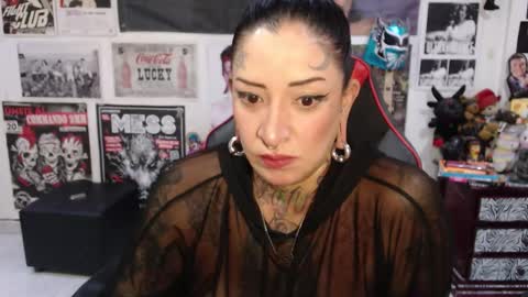 Snapshot of rollyderolandia666 chatting on October 2025 06:20:01 PM Rolly online show from October 2025 06:20:01 PM
