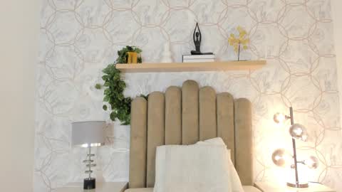 Snapshot of roma_love_ chatting on January 2025 11:34:02 AM online show from January 2025 11:34:02 AM