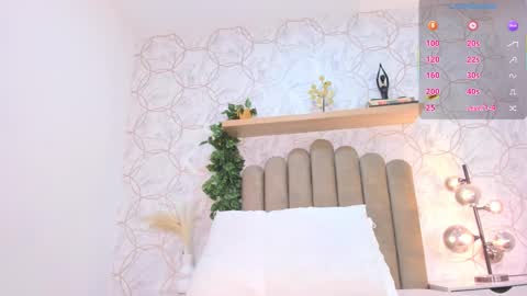 Snapshot of roma_love_ chatting on November 2025 12:37:02 PM online show from November 2025 12:37:02 PM