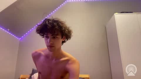 Snapshot of roma_shyguy_ chatting on July 2026 02:37:02 AM roma_shyguy_ online show from July 2026 02:37:02 AM