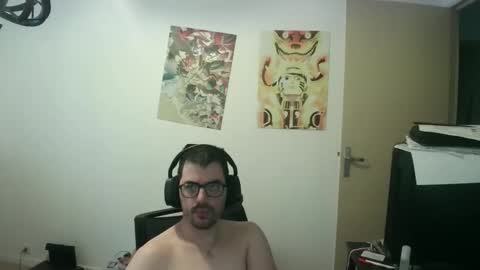 romainb72 online show from April 2026 06:09:01 AM