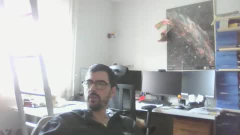 Snapshot of romainb72 chatting on May 2026 12:00:01 PM romainb72 online show from May 2026 12:00:01 PM
