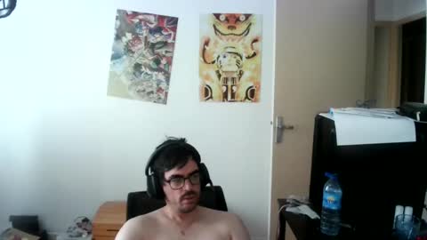 Snapshot of romainb72 chatting on July 2026 07:08:01 AM romainb72 online show from July 2026 07:08:01 AM