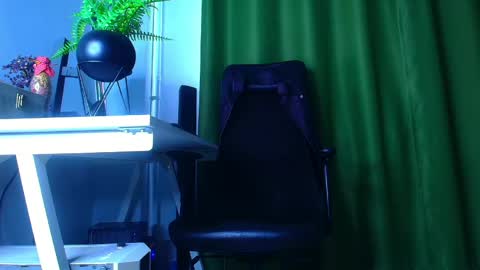 romaniamaster1 online show from April 2026 05:36:01 AM