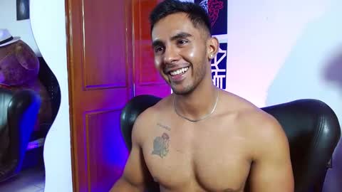 Roman online show from February 2025 08:27:02 PM