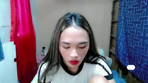 empress online show from April 2026 09:52:01 PM