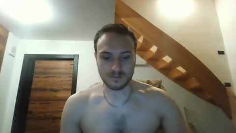 Snapshot of romanz123 chatting on October 2025 11:33:01 PM romanz123 online show from October 2025 11:33:01 PM