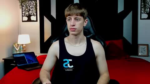 Snapshot of romeo_ricci1 chatting on November 2025 12:20:01 PM Romeo Ricci online show from November 2025 12:20:01 PM