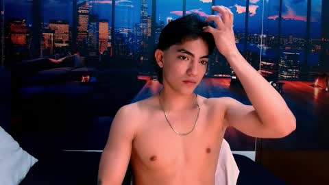 Romeo online show from November 2025 09:24:02 PM