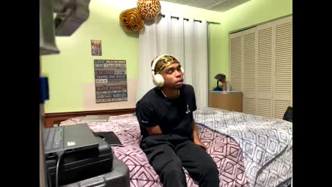 romeotyn online show from February 2025 03:21:02 AM