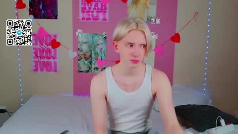 Snapshot of ron_vilss chatting on February 2026 06:46:01 AM Ron online show from February 2026 06:46:01 AM