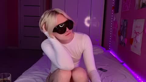 Ron online show from June 2026 04:49:01 PM