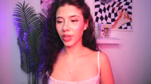 Snapshot of ronieeplay chatting on December 2024 04:02:02 AM Roni online show from December 2024 04:02:02 AM