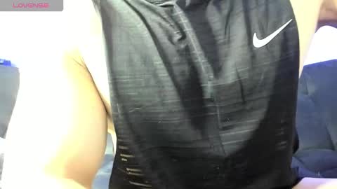 Ronnie online show from December 2025 07:31:02 PM