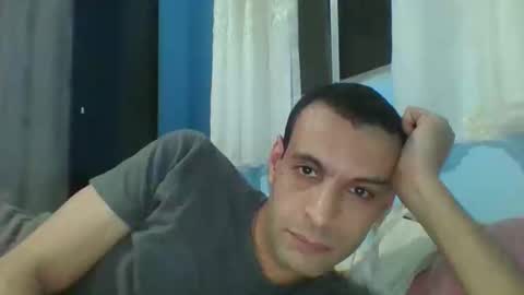 ronny online show from October 2025 12:06:01 AM