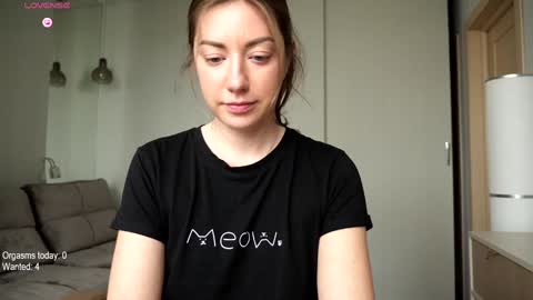 RonnyPonny online show from November 2025 10:26:01 AM